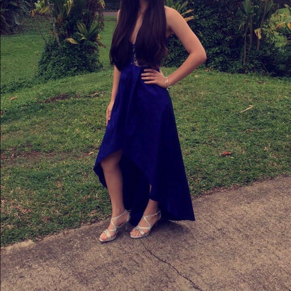 Prom /Dress - Picture 3 of 6